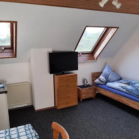 アパート Gaestezimmer Loehrbacher Tal